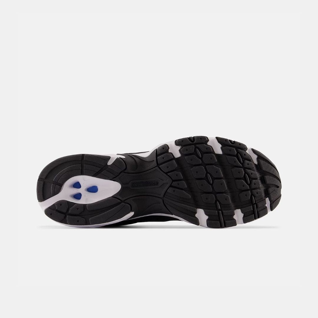 New Balance 530 Black Magnet Silver Metallic - Image 4