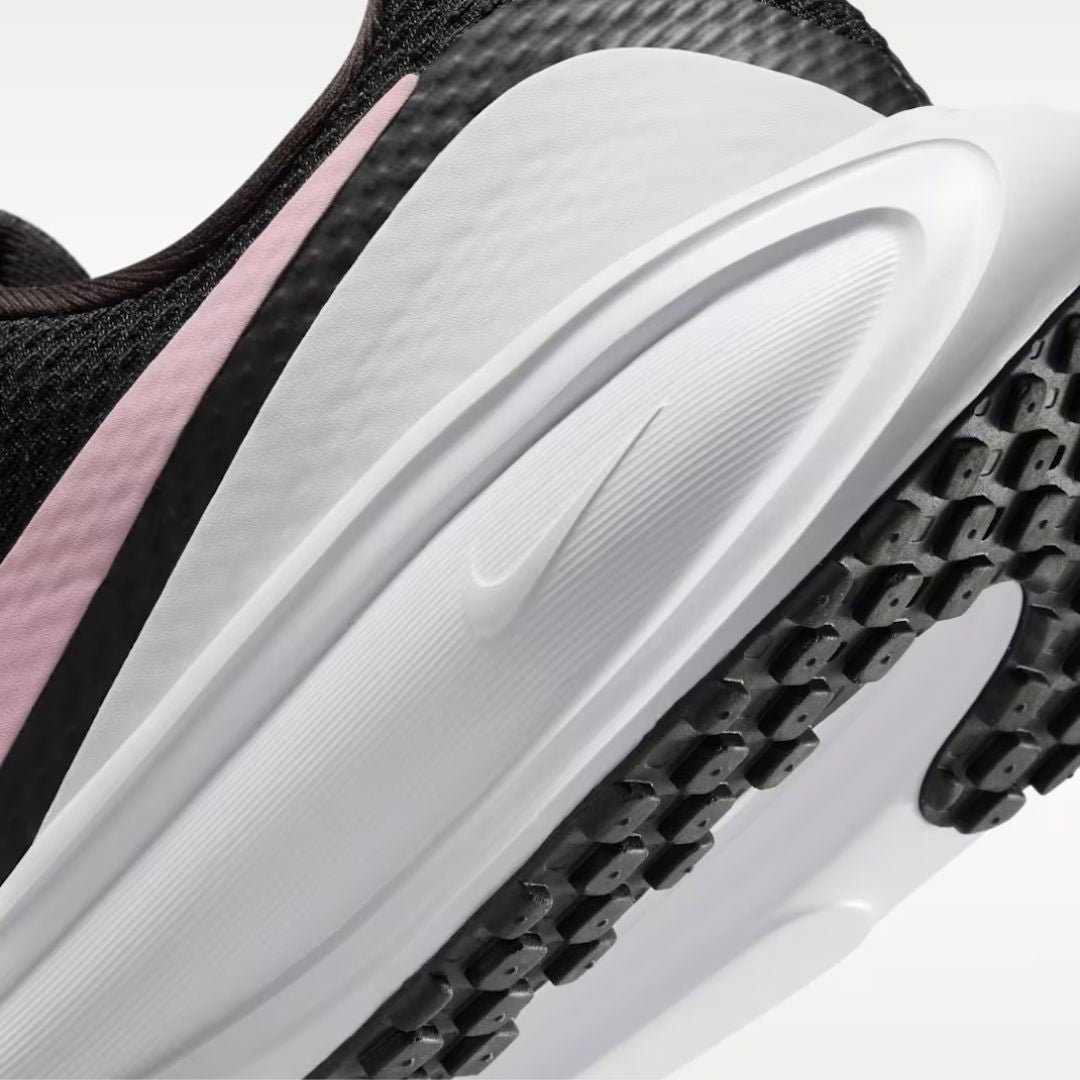 Nike Revolution 8 - Image 6