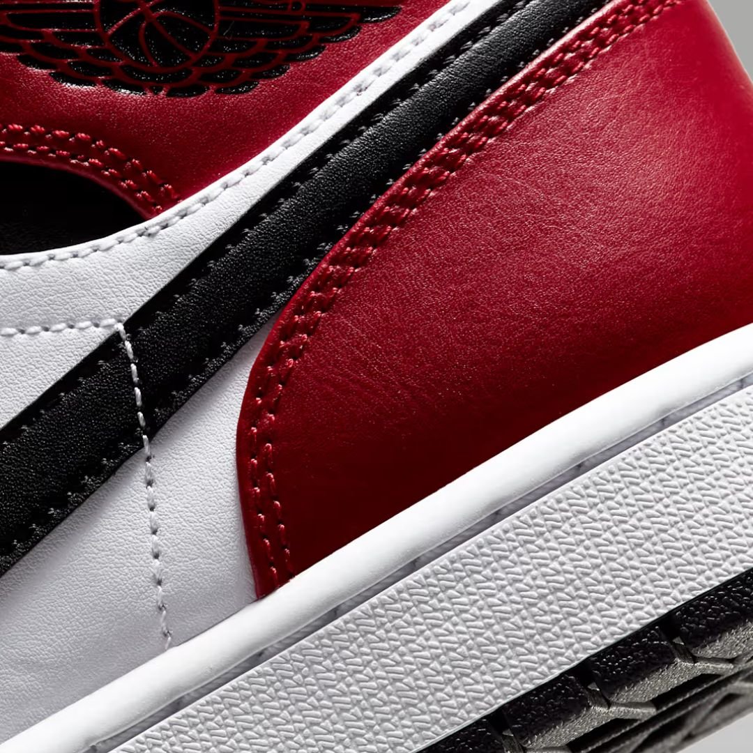 Nike Air Jordan 1 Mid - Image 6