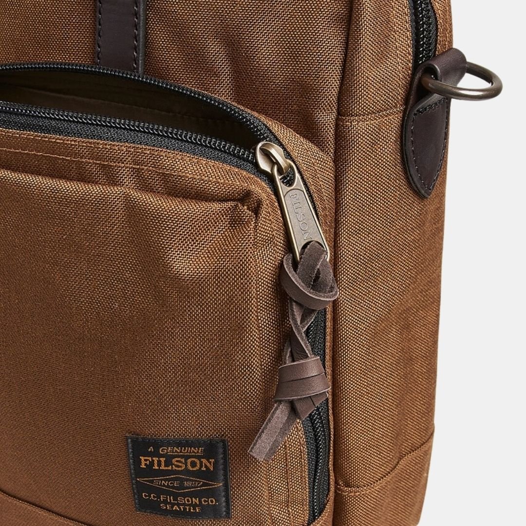 Filson Dryden Briefcase Whiskey - Image 4