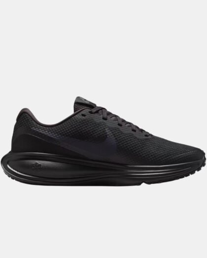 Nike Revolution 8