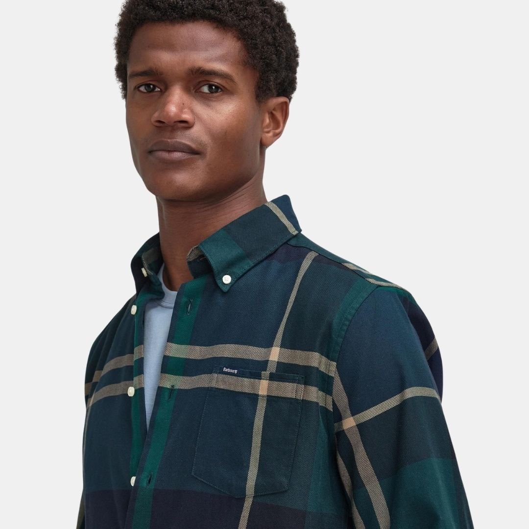 Barbour Dunoon Taillored Fit Shirt Green Loch - Image 4