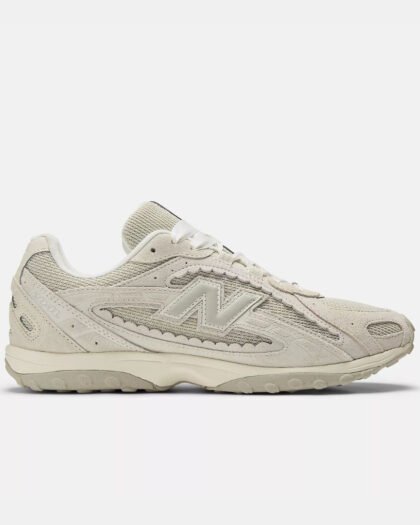 New Balance 204L White
