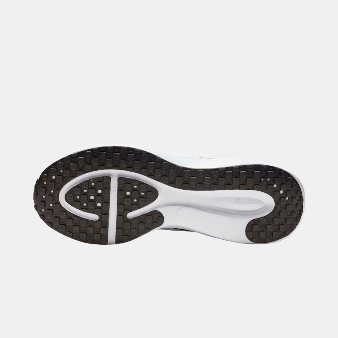 Nike Revolution 8 - Image 2
