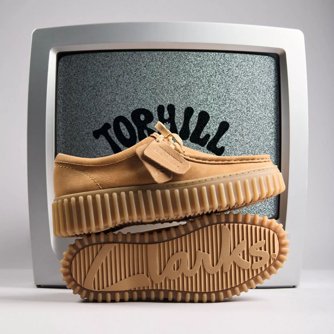 Clarks Torhill Bee Women's Light Tan Nubuck - Image 6