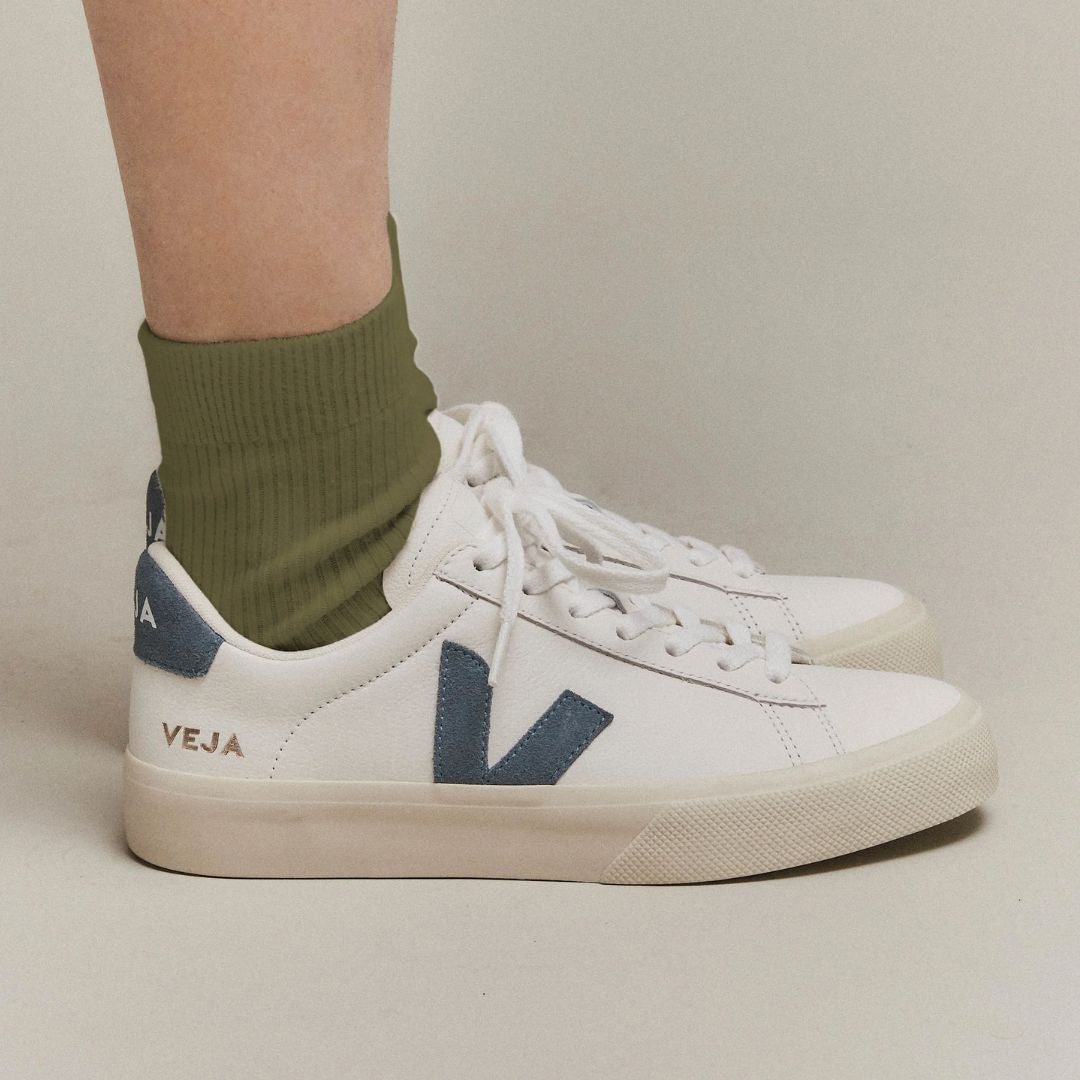 Veja Women's Campo Leather Extra White California - Image 4
