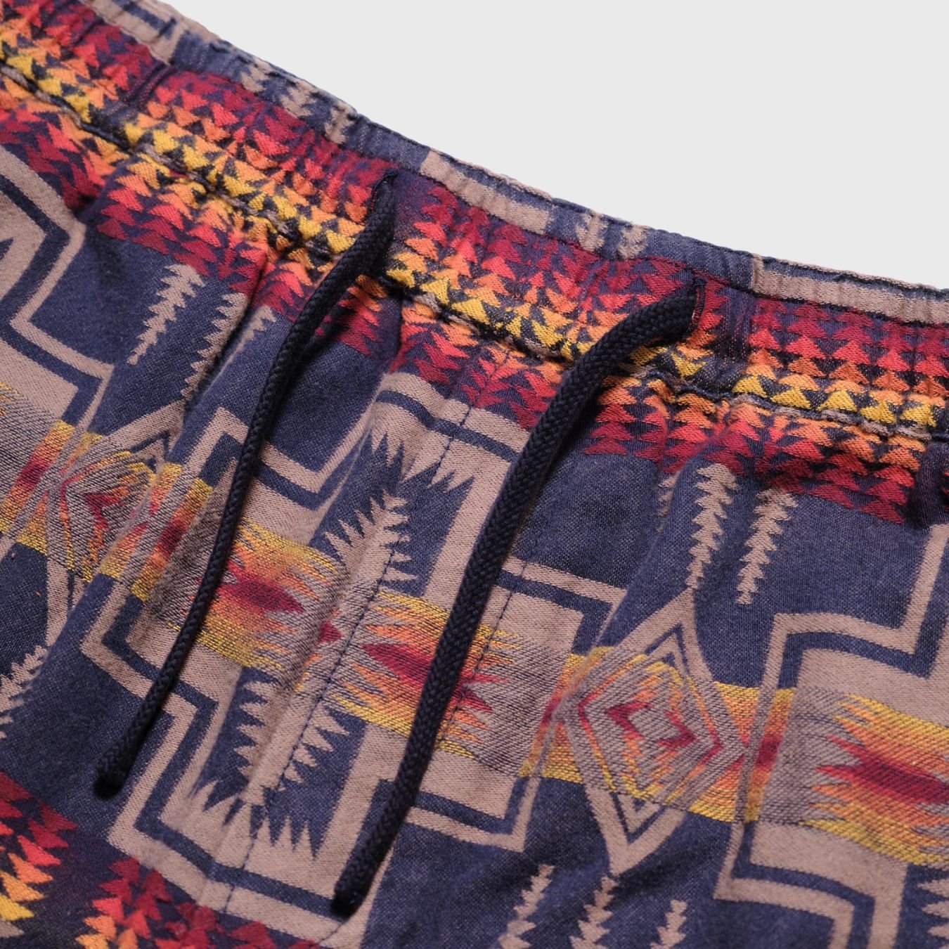 Pendleton Jacquard Utility Shorts Harding Print - Image 2