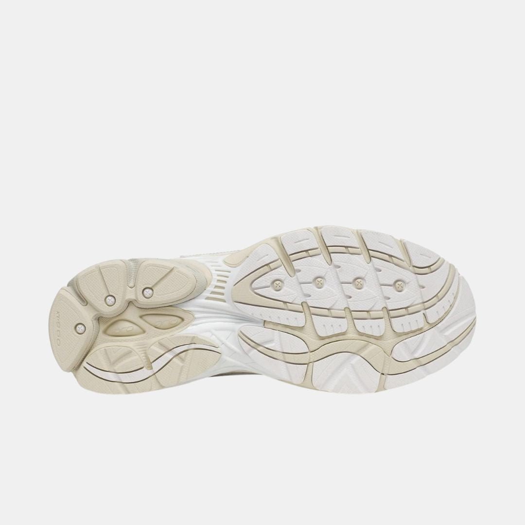 Saucony ProGrid Omni 9 White & Eggshell - Image 4
