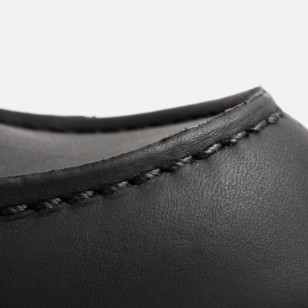 Red Wing Shoes 8074 Moc Toe Black Harness - Image 6