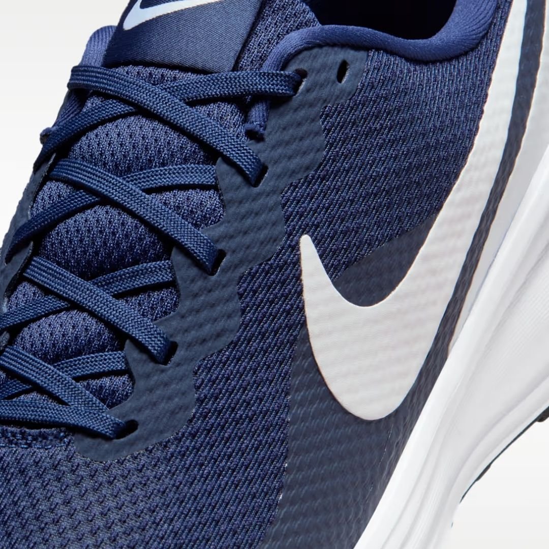 Nike Revolution 8 - Image 5