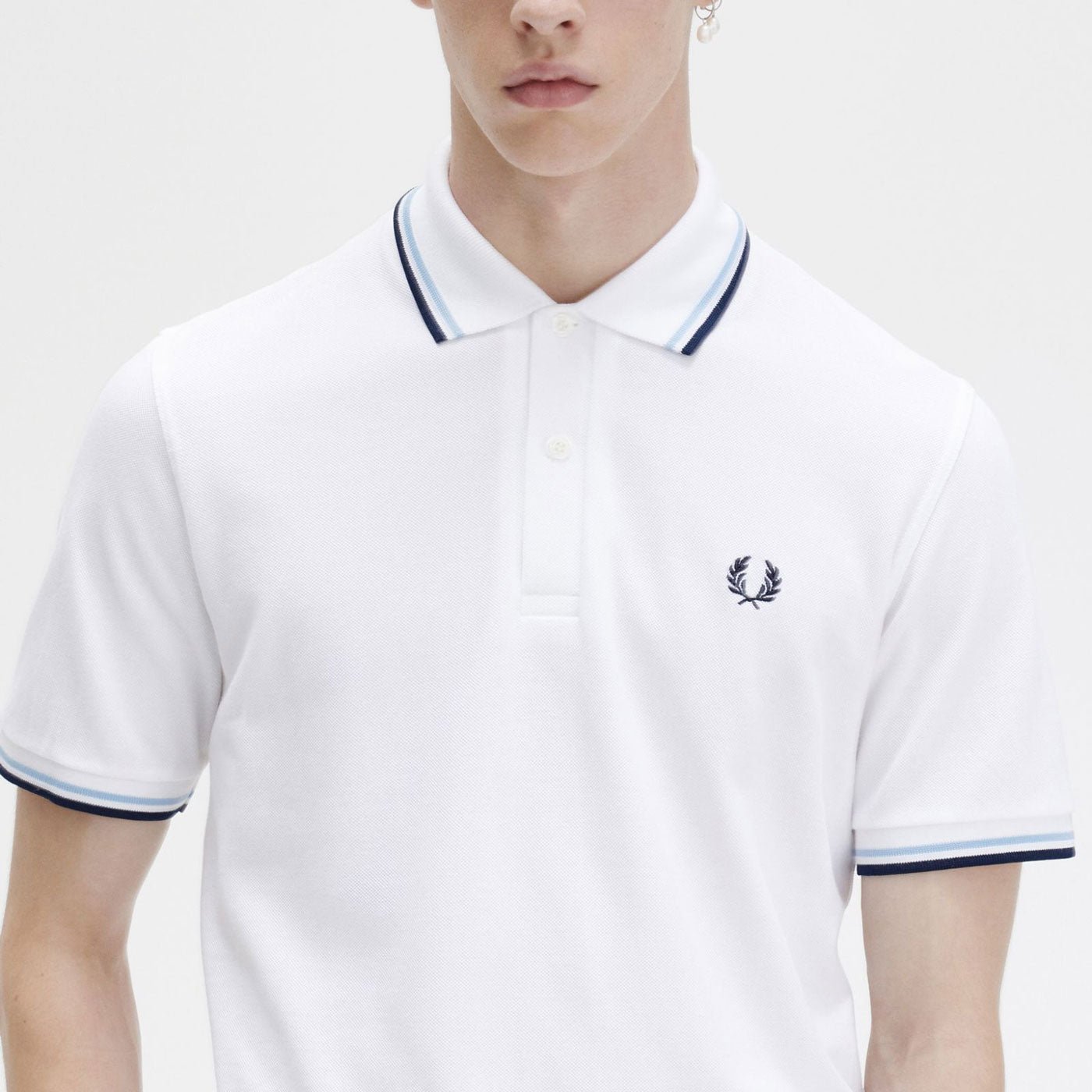 Fred Perry Polo M12 White Ice & Navy - Image 3