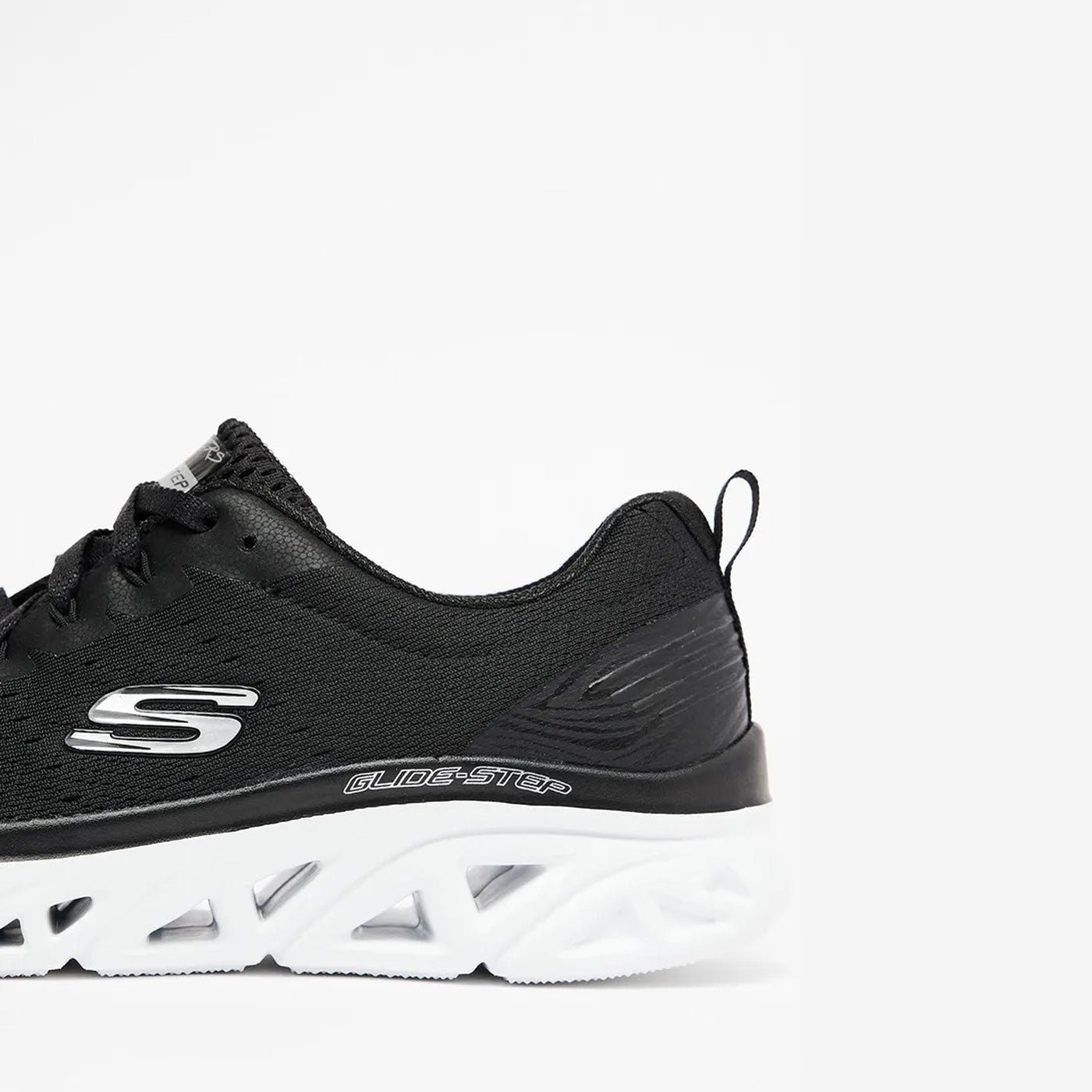 Skechers Gilde Step Sport Black White - Image 5
